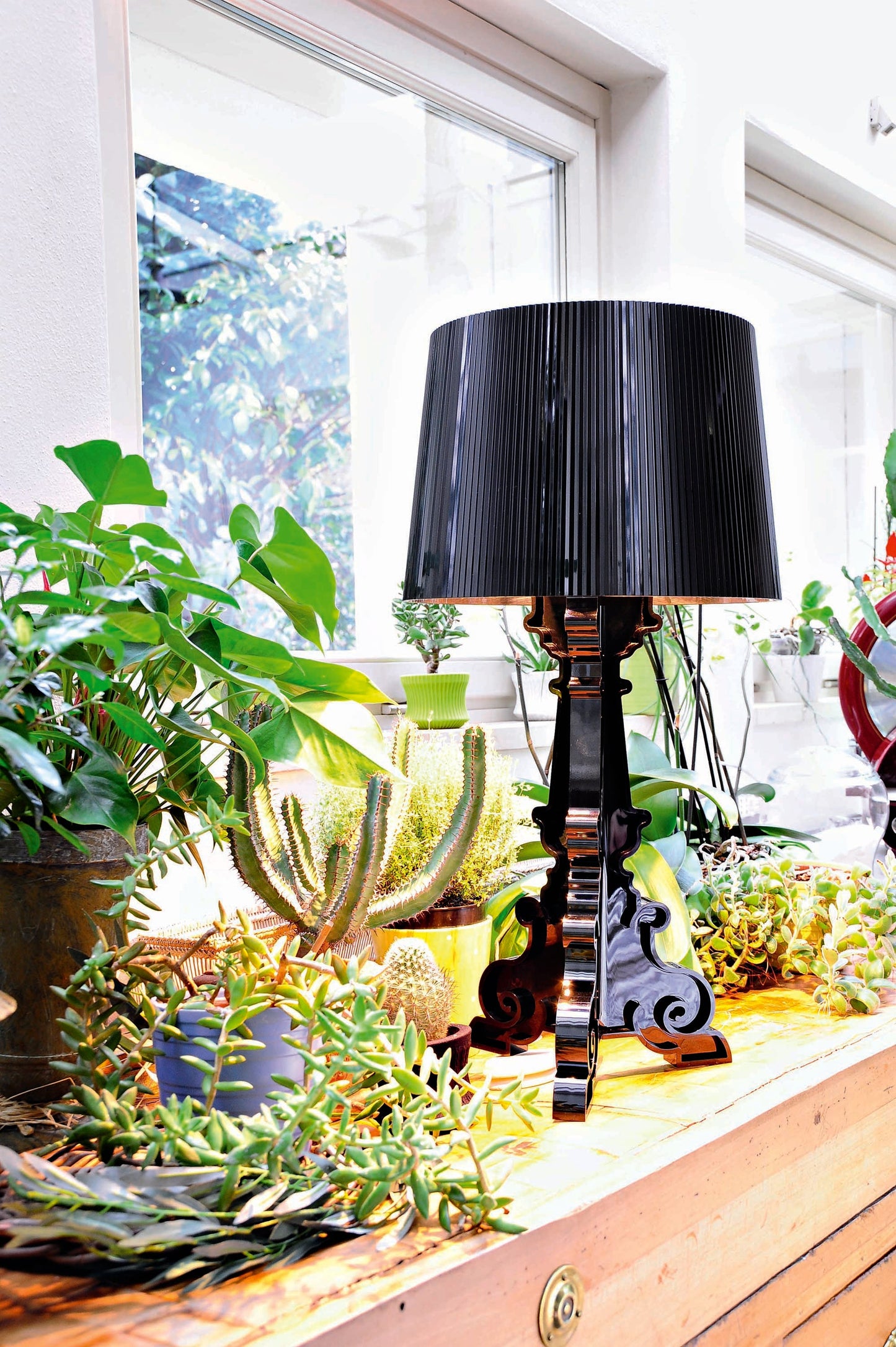 Bourgie Lamp